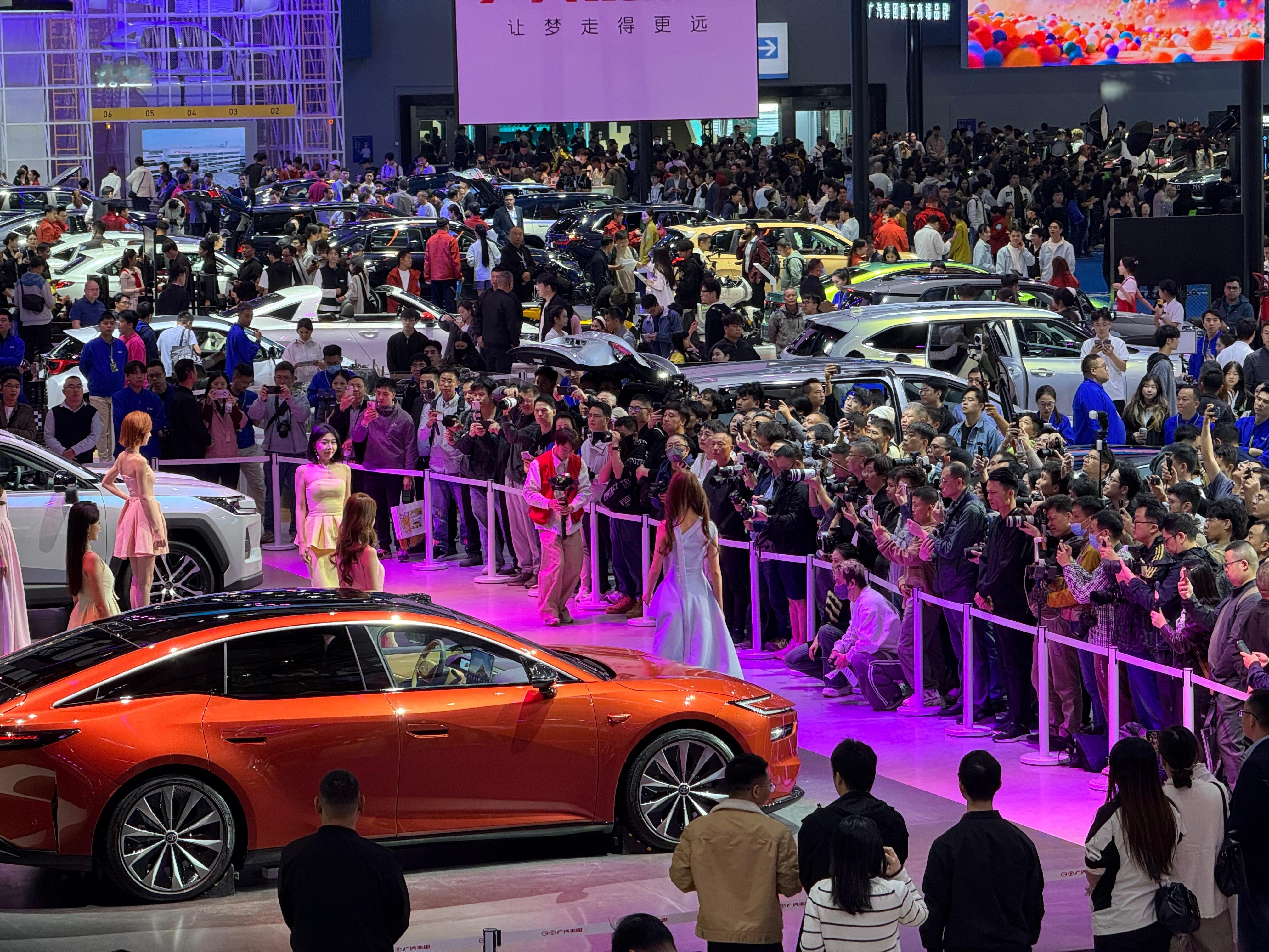 不出意外的话，铂智7将是广汽丰田既铂智3X后的又一个爆款车型。这是一款定位在20