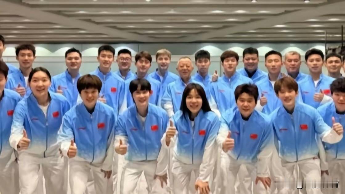 亚运会羽毛球中国男女团体进决赛，女团将由中日争冠，男团中国和印尼争冠。