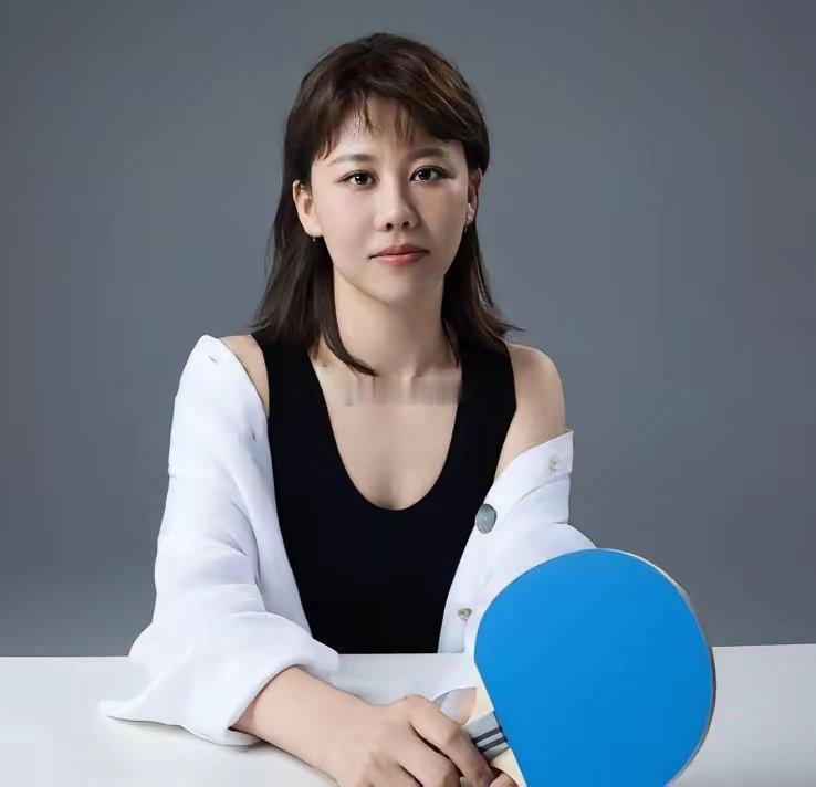 国乒两大美女陈梦与陈幸同！