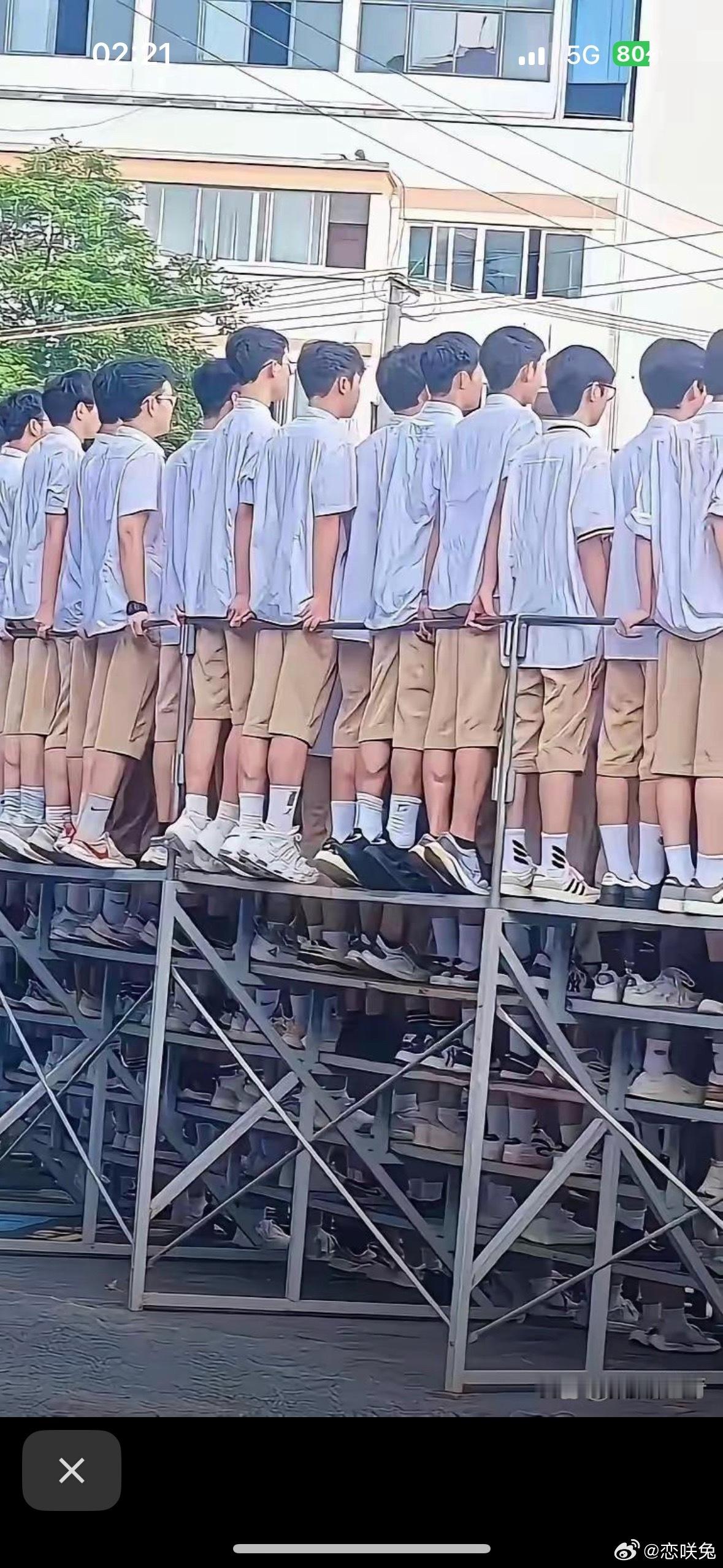 学校的安全意识还是有的.