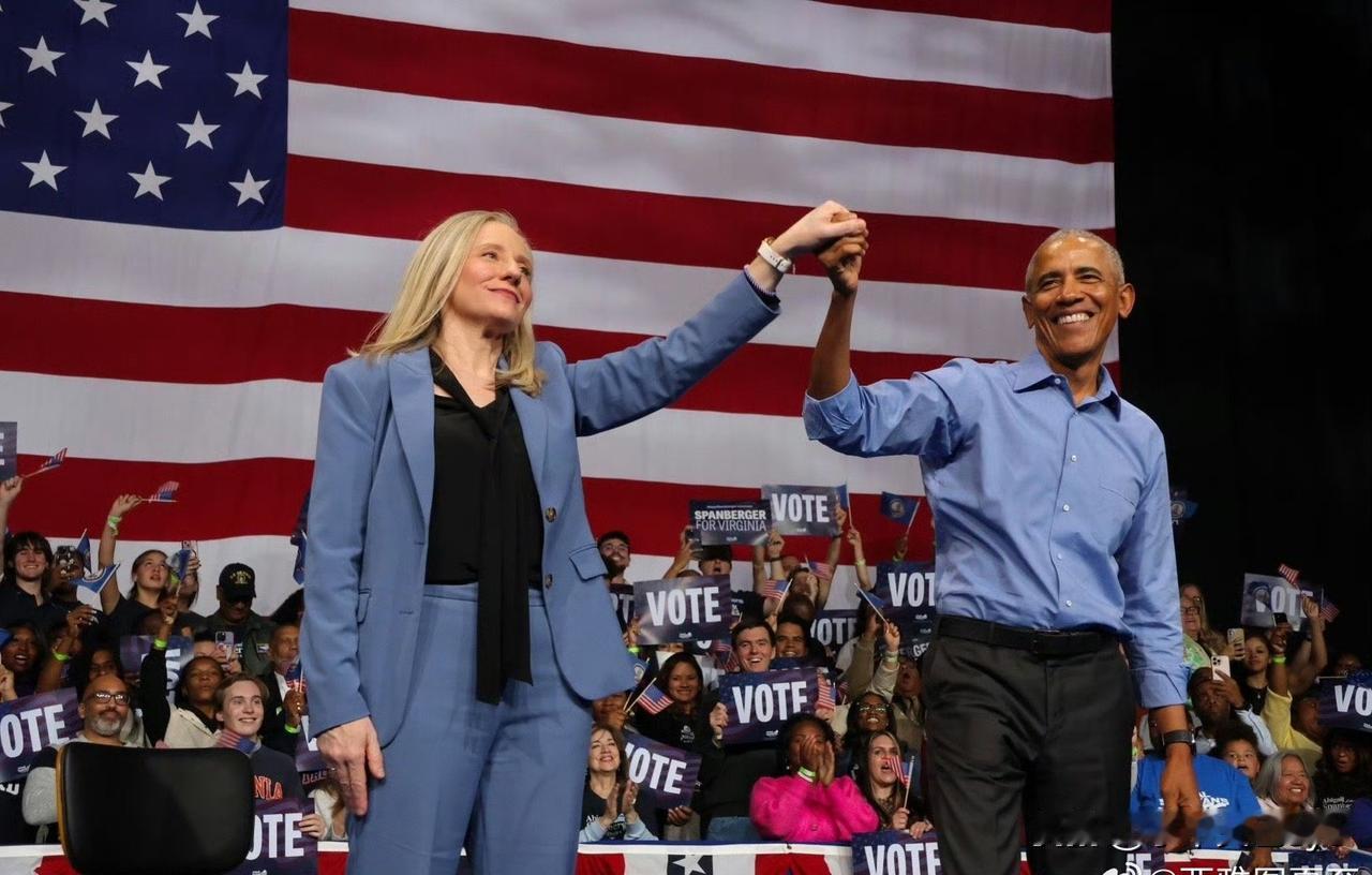 前总统Obama(奥巴马)在Virginia(弗吉尼亚)州长选举的竞选活动上讲话