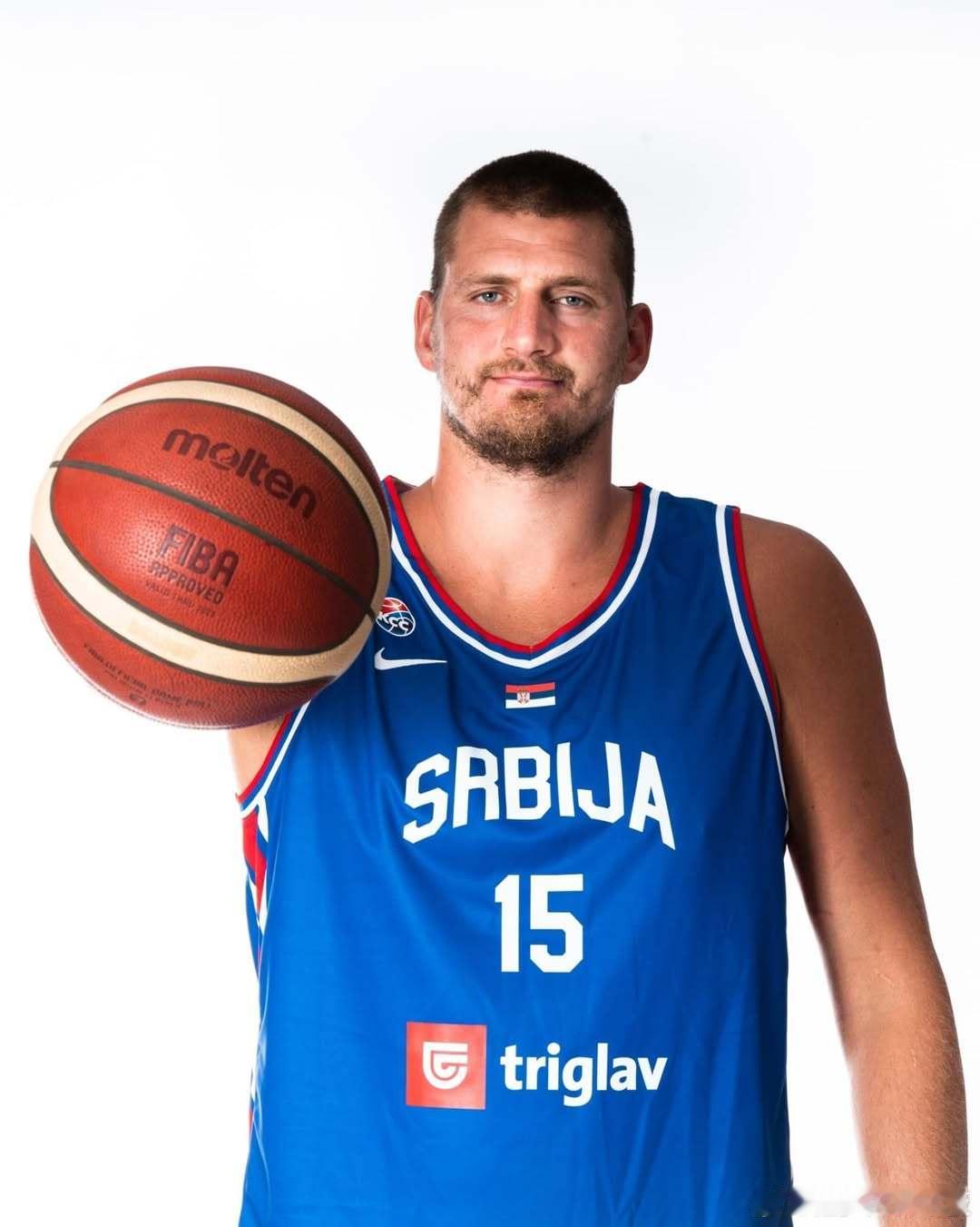 塞尔维亚男篮亮相！冠军有力竞争者🇷🇸5位NBA球员：掘金的约基奇、快船的博格