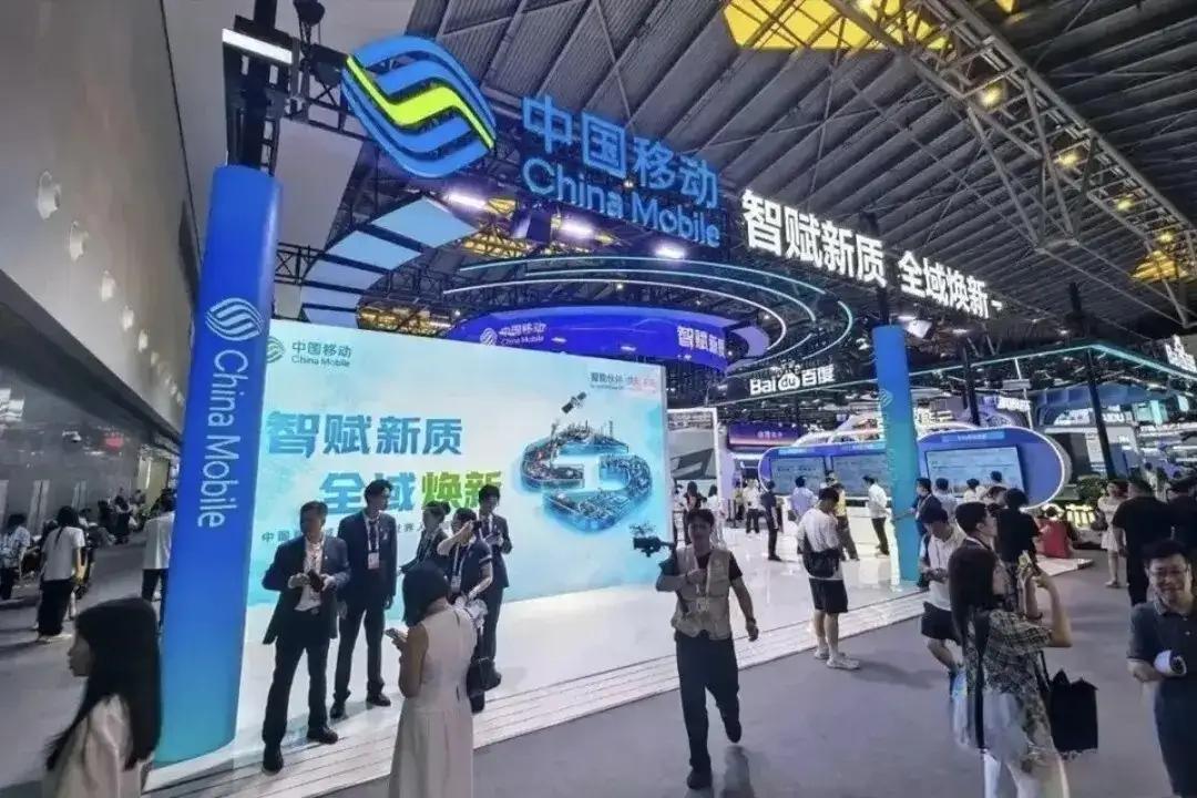多少存款才可以让你躺平呢？10万：年利息950元；30万：年利息2850元；