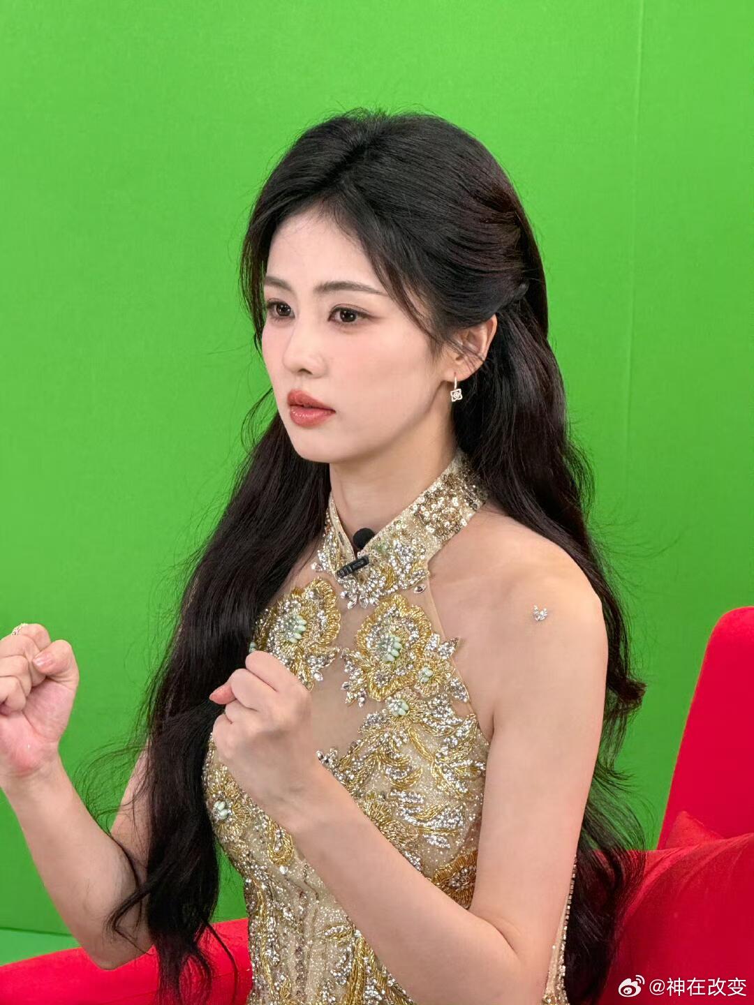 白鹿是直播前还要给自己打气说“加油”的萌宝白鹿｜