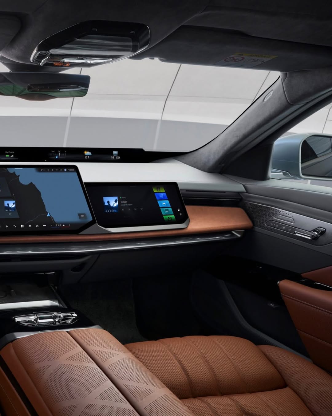 全新宝马7系来了，这个样子能打得过奔驰S吗？其实都不用打不打得过奔驰S，本来也就