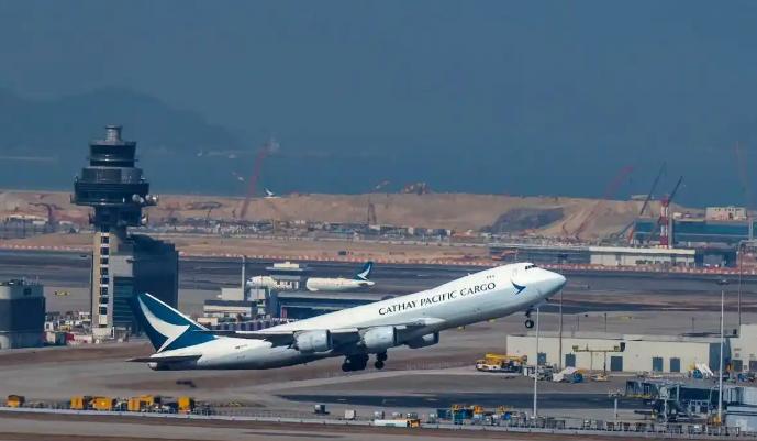 7月1日起，中国正式开征外国飞机领空过境费，日航飞一趟欧洲就得老老实实交上约10