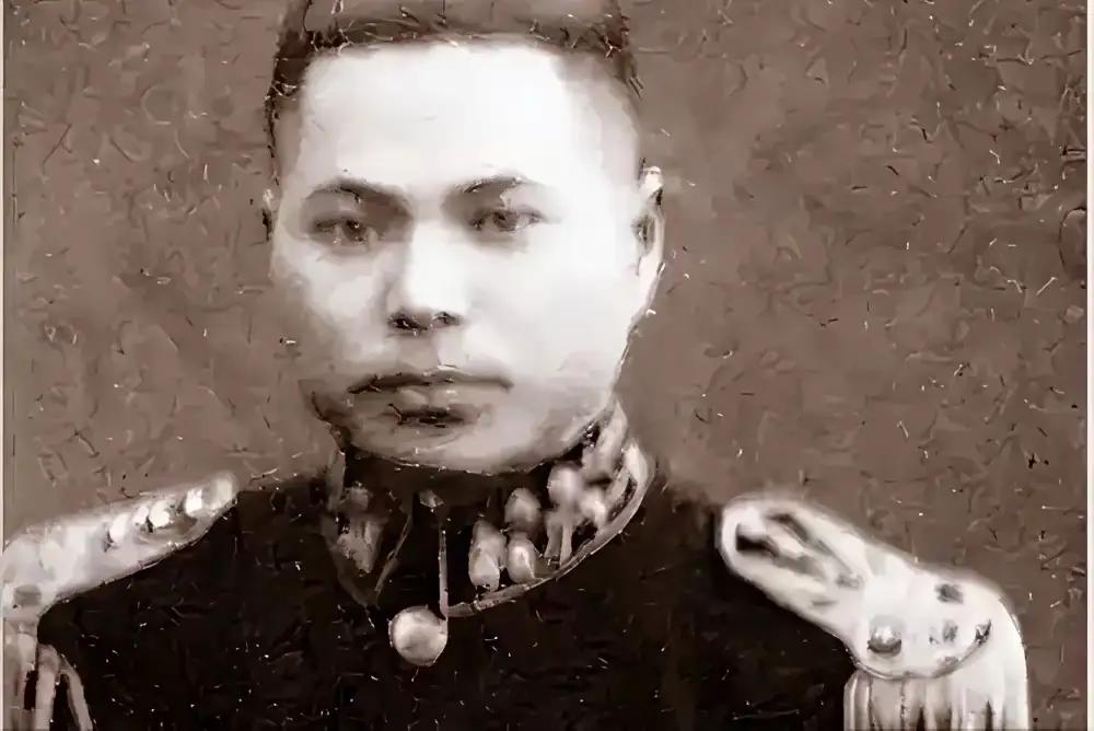 1946年，国军少将趁着夜色，闯进了一个地下党员家里，他用枪顶着地下党员的脑袋，