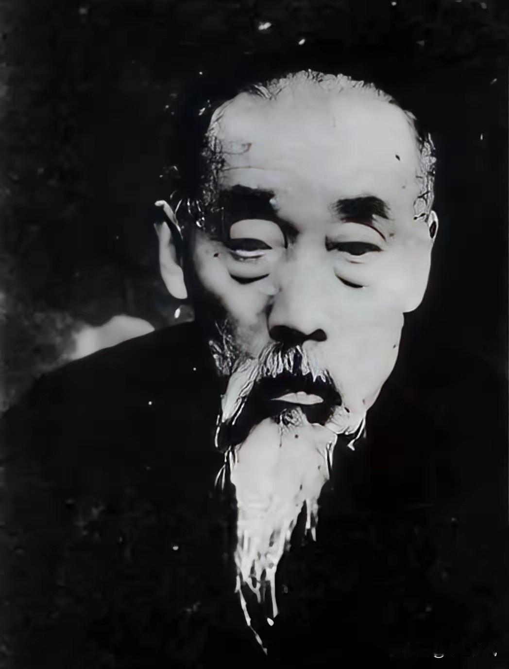 1938年春，因遭叛徒冯全礼出卖，72岁的抗联老交通员李升不幸被捕入狱。日本鬼子