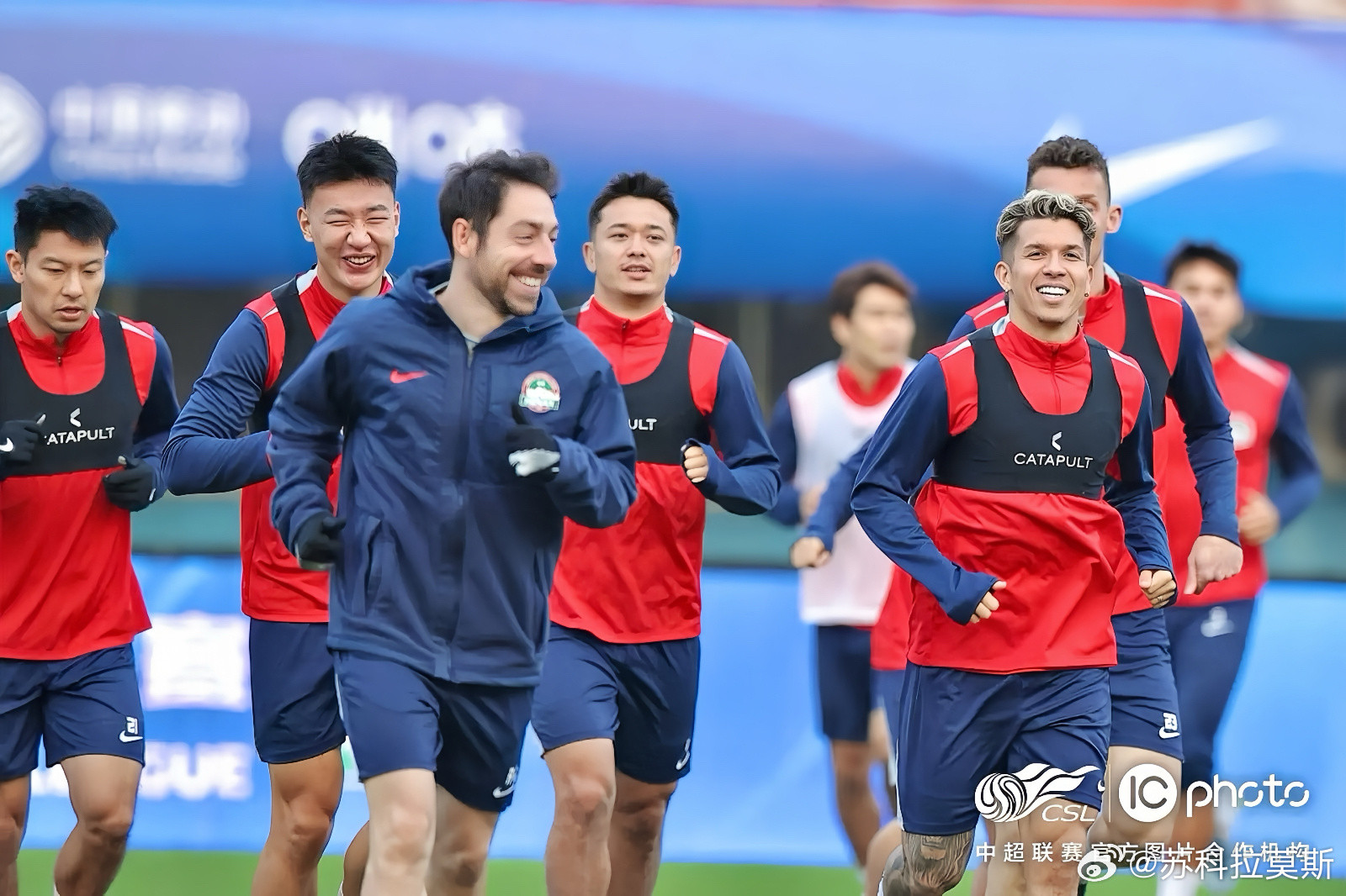 中超河南队3月25日，河南彩陶坊经过短暂休整后在中牟基地重新集结训练。联赛三轮