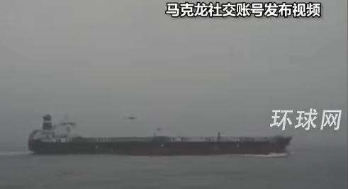 马克龙官宣：法国海军在大西洋硬拦俄罗斯油轮，这步棋走得太不寻常2026年