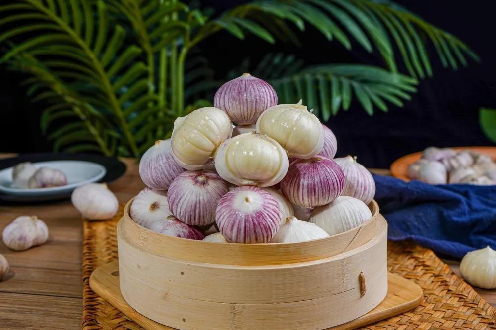 《流感“最怕”这3种菜，隔天吃一次，杀菌消炎，全家少感冒》最近流感高发季，