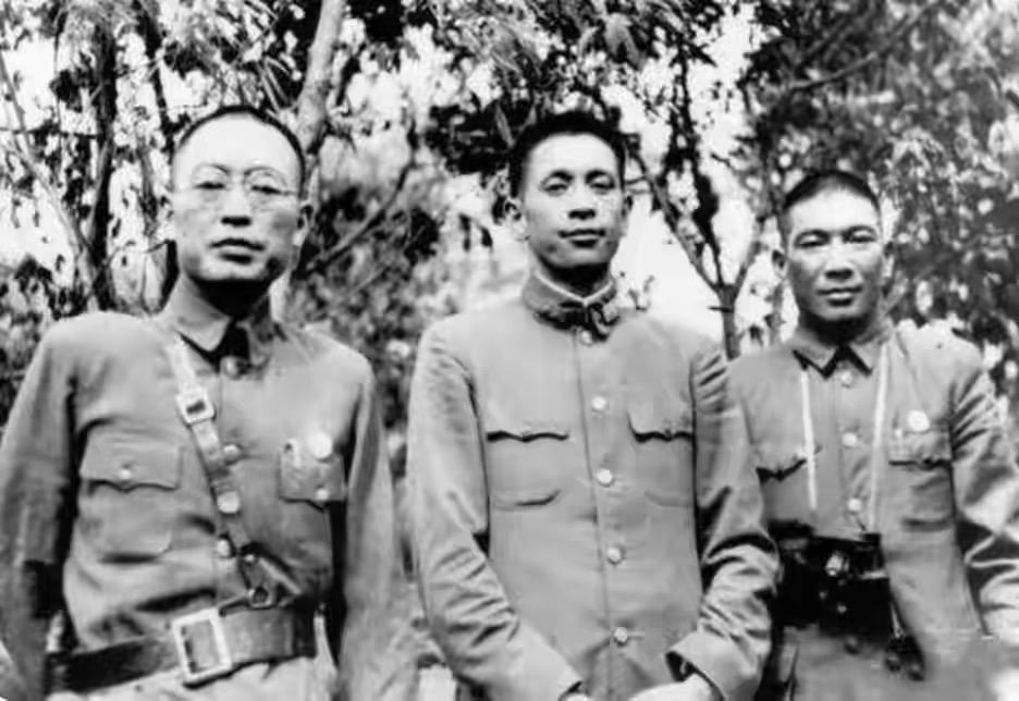 为什么抗日战争中能力不济的孙元良能一路高升？孙元良在台湾被称为“抗日名将”，