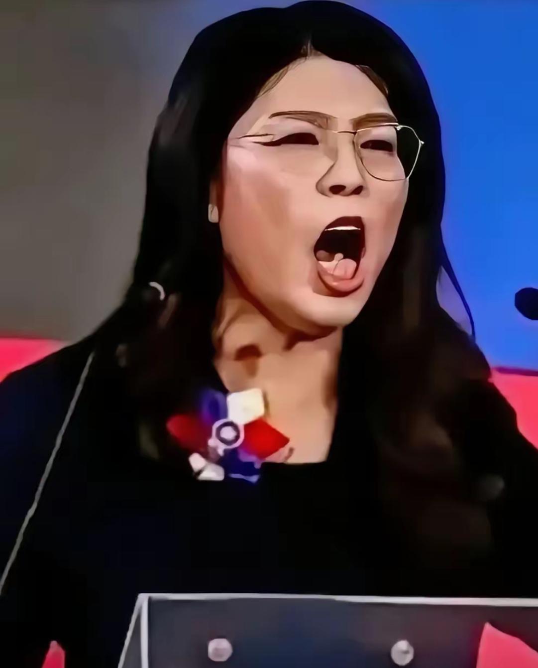 这下彻底热闹透了！两岸乃至国际上的目光全聚过来，台湾地区国民党负责人郑丽文的一句