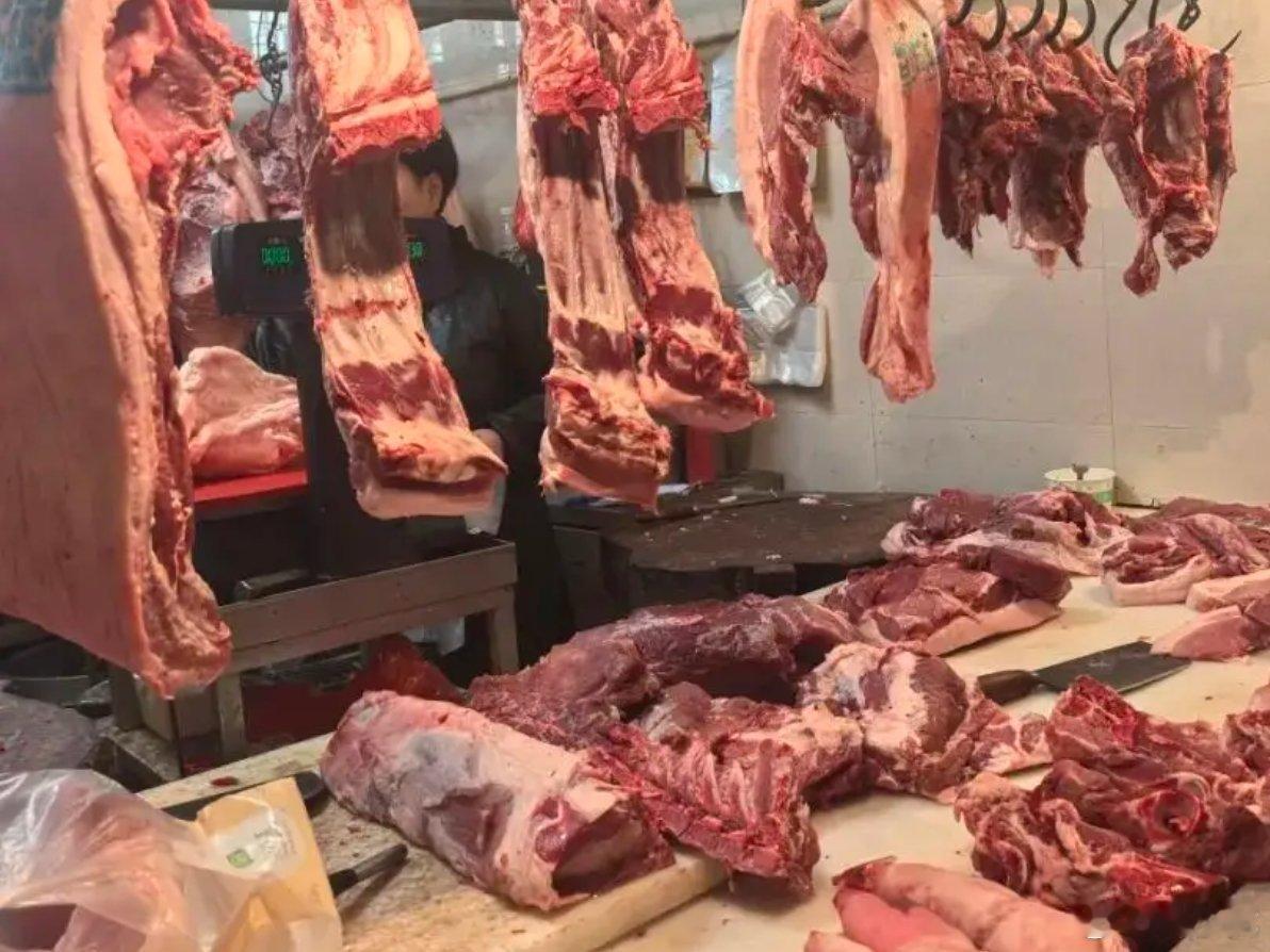 养6个弟妹小伙父亲仍想多要孩子这就是典型的用穷人思维做最烂的资产配置：在劣质资