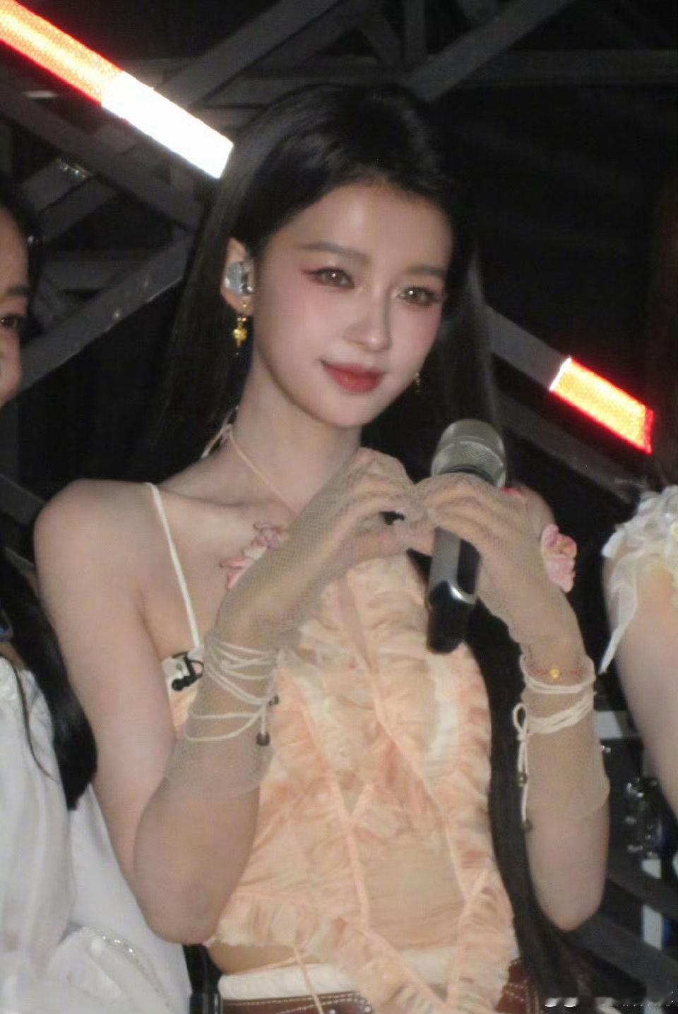 孙怡的队长之路也太好笑了，拼命拒绝还没躲开，困到没反应过来太真实孙怡回应又当上了