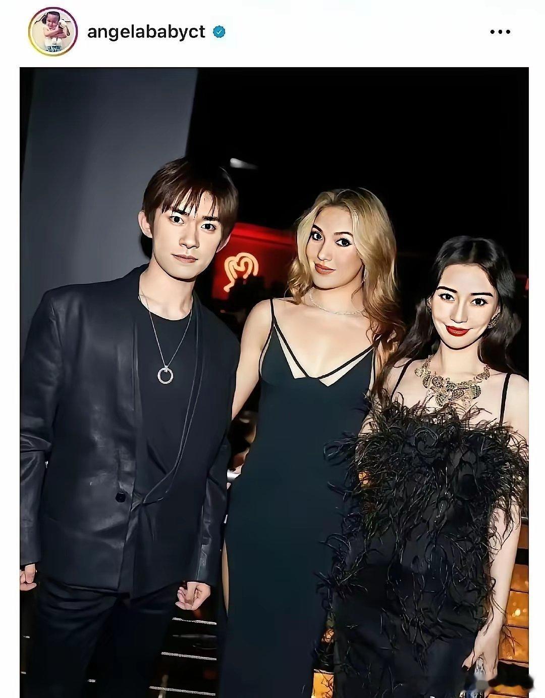 一个是谷爱凌发的，一个是杨颖发的，，网友锐评:看来运动员不懂内娱规则，还是同行友