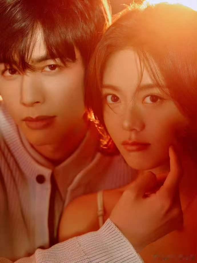 宋威龙赵今麦情人节戳脸合照宋威龙赵今麦情人节戳脸合照咋甜成这样