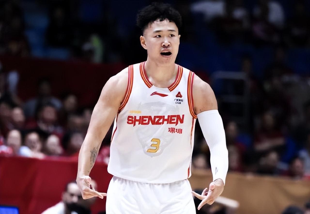 三分9投1中，为啥还要投，被质疑！贺希宁的解释让质疑声立止CBA季后赛半决赛跻