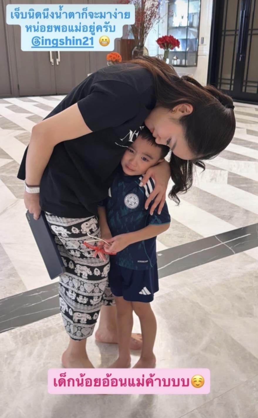 近几日，佩通坦忙忙碌碌。陪同父亲游玩马来西亚，又和父亲他信，姑姑英拉做客印度尼西