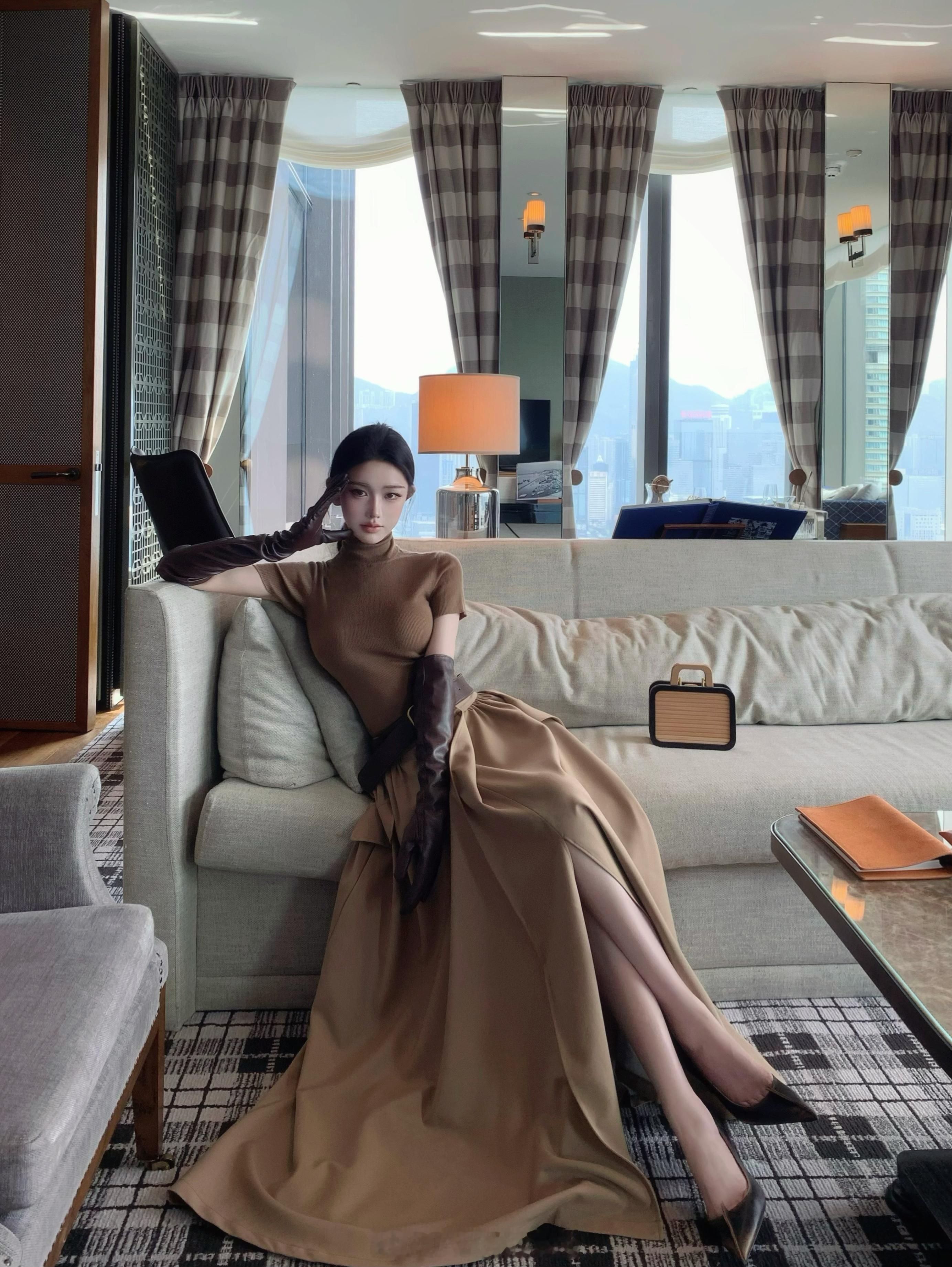 当时被哈尼克孜种草的这套🤎这种暖调➕同色系特别衬气质考虑到大家的需求我又加了