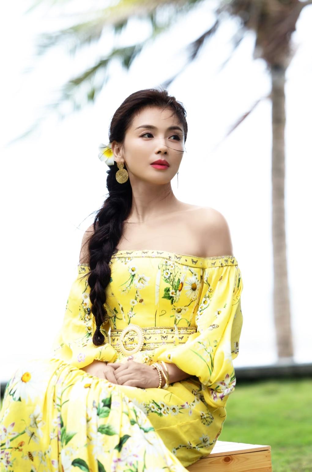 这下出名了，全国人民都知道了！一直以为刘涛淡出荧幕是挑剧本或赚够了，直到她