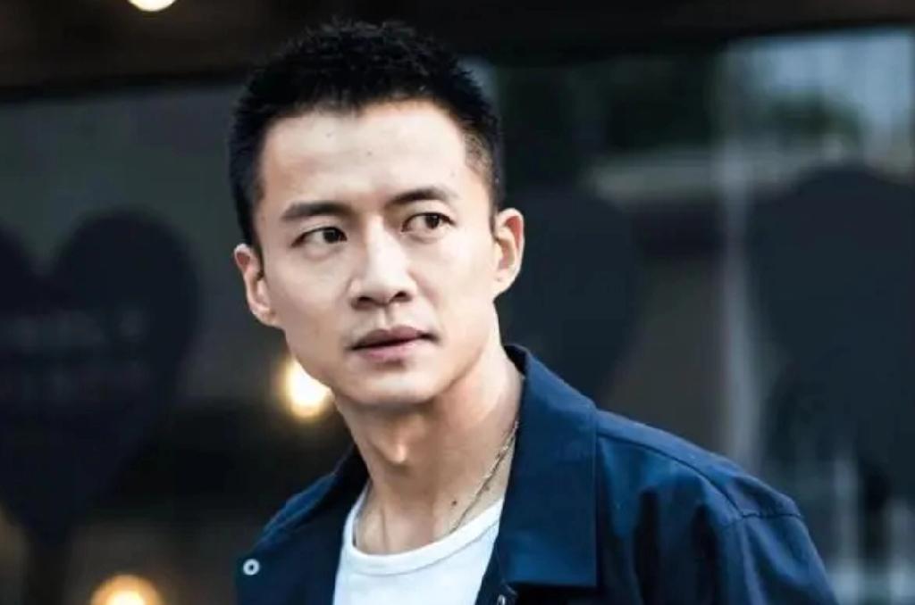 大家发现没？唐曾这个人长得帅，演技也好，看着老实，可偏偏他总是演一些窝囊、早