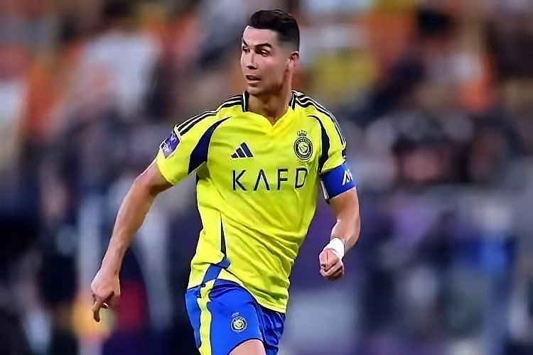 C罗这次，真的只能眼巴巴看着梅西了。迈阿密国际那边简直赢麻了！常规赛冠军、支持者