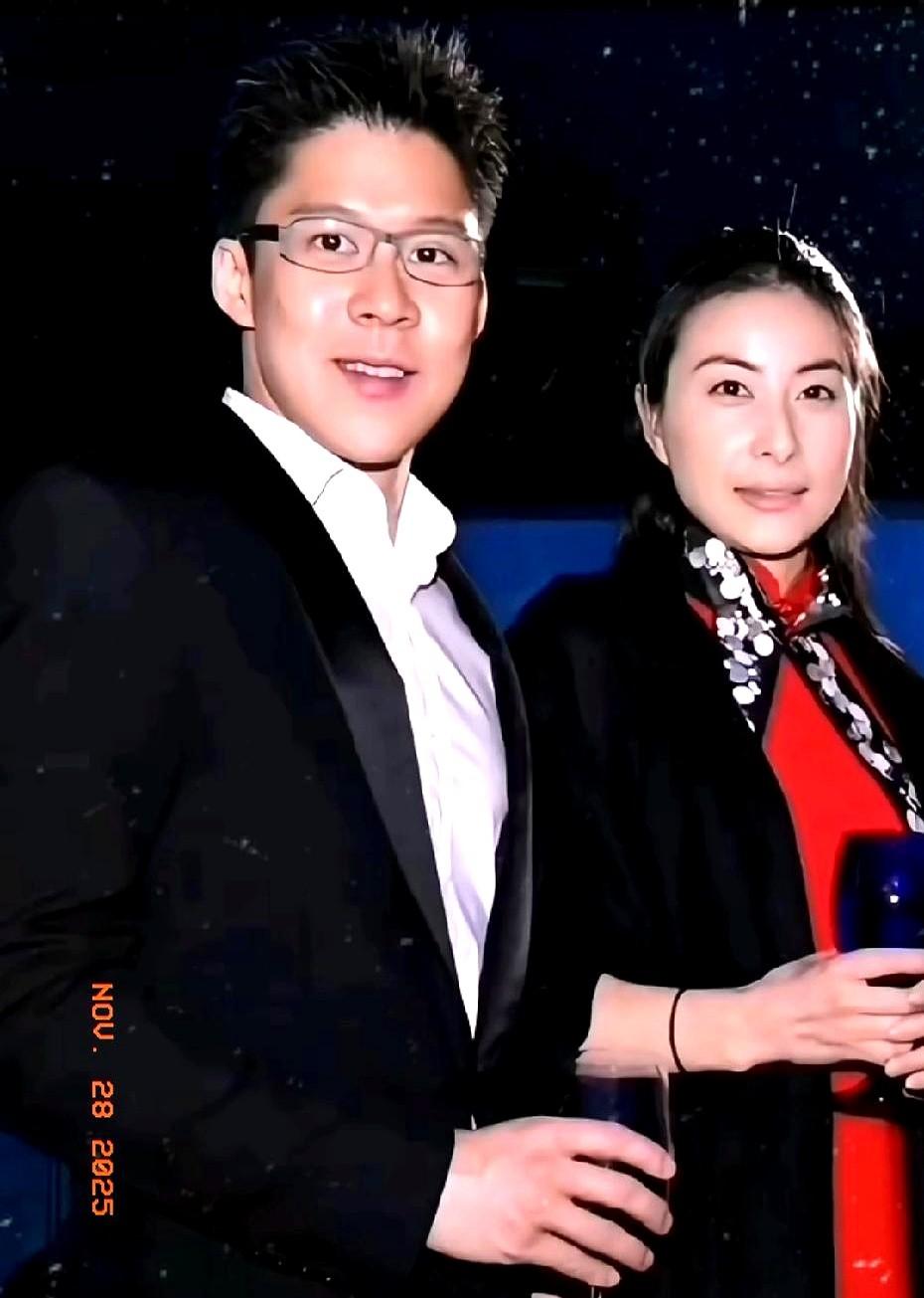 果不其然，郭晶晶嫁了个好人家！香港这次发生5级大火，霍启刚没有半点迟疑，