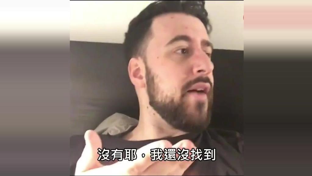 [打哈欠]搞笑精选短片!当你的狗放屁_土豆视频