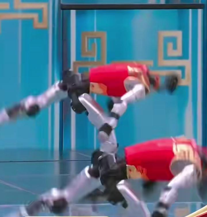 今年春晚宇树机器人让老外集体破防！2026春晚《武BOT》直接把中国智造的