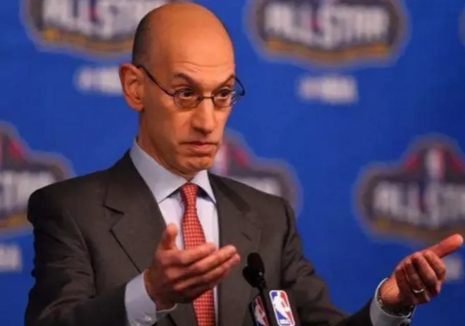 NBA裁判报告炸出史诗级魔幻操作！掘金vs快船生死战最后三分钟，裁判集体装瞎的骚