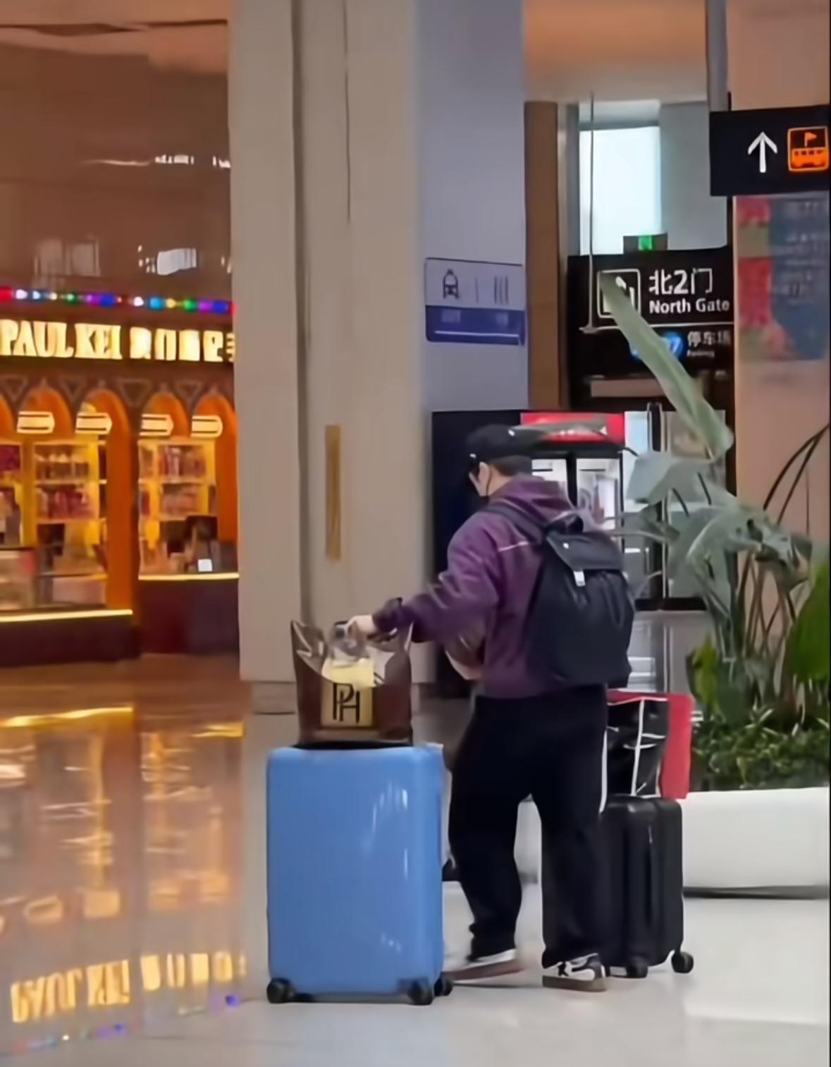 樊振东结束全运会之旅载誉回家陪父母啦——一个人很低调八一队出来的樊振东，非常