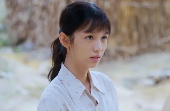 年代剧《你好1983》开播了。由火爆的网红小说《重生80媳妇有点辣》改编的，