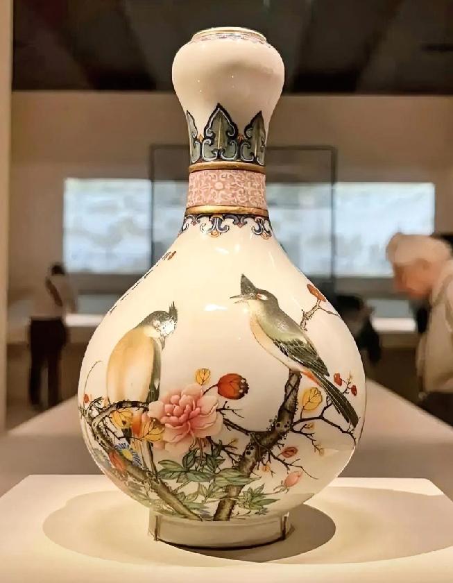 流落海外的每一件流失文物，从来都不只是一件古董，更是一个民族无法抹去的伤痛印记。