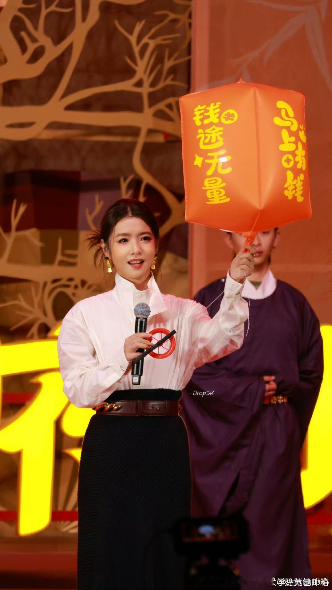 李云霄临海路透所以值得用很多美好的形容词。