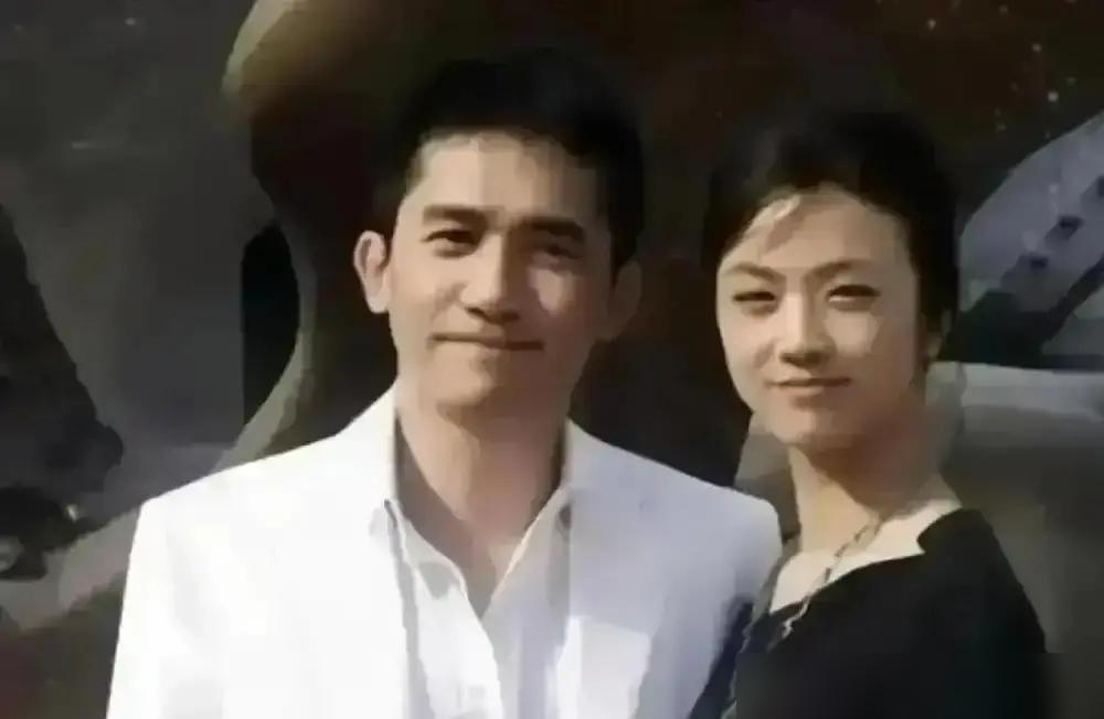 汤唯被封杀17年后，韩国影院一刀未剪重播。那个在威尼斯拿过大奖的首映版本，最