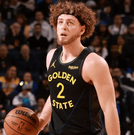 NBA常规，勇士以109-113不敌鹈鹕。本场比赛，勇士球员波杰全场18中7，