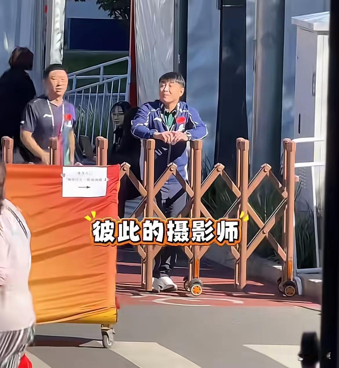 粉丝：林诗栋上一单！王皓：听到了听到了，大家的心意，