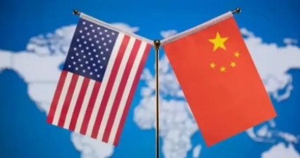 现在的局势已经到了最危险的时刻，美国早就锁定了战场，一步一步把中国往战争边缘推，