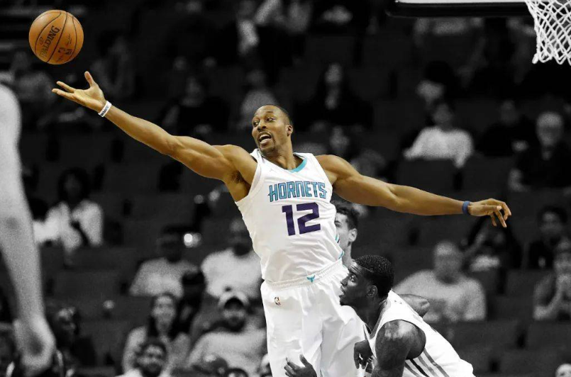 霍华德：“大个子球员打球的方式变了，这是整个NBA的变化。当我刚进入联盟时，大个