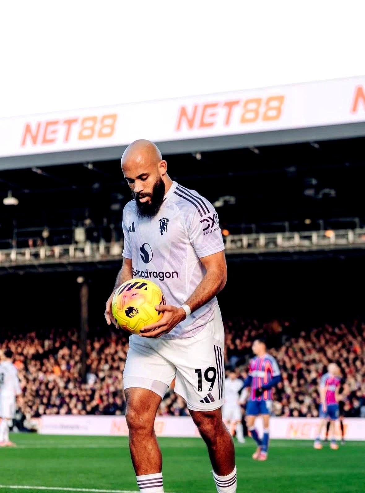 【阿莫林：我怎么玩啊😂】非洲杯将于12月21日打响，曼联的姆贝乌莫、迪亚洛和马