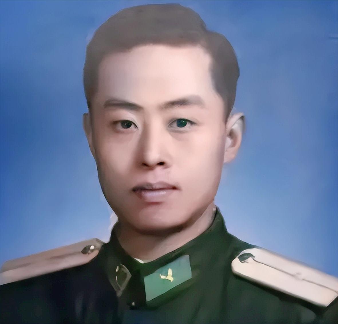 关于李银桥，你不知道的十件事：第一，李银桥是毛主席卫士长，二人情同父子，李银