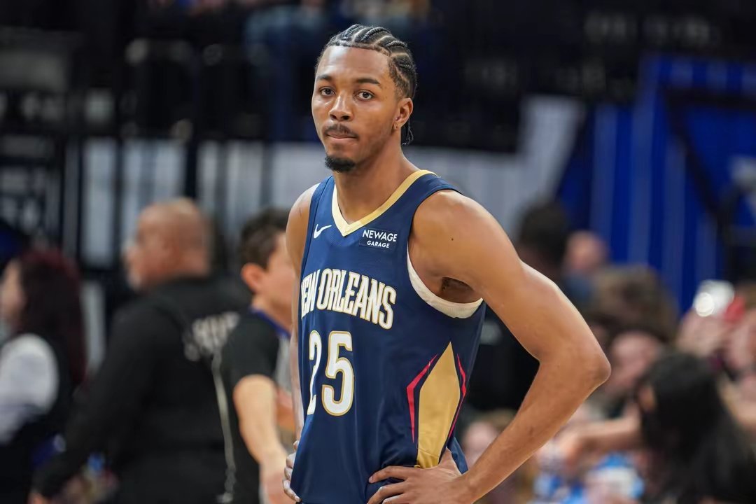 争冠球队馋疯了！墨菲15中7拿21分8板4助2断首节&第三节得分上双NBA体育