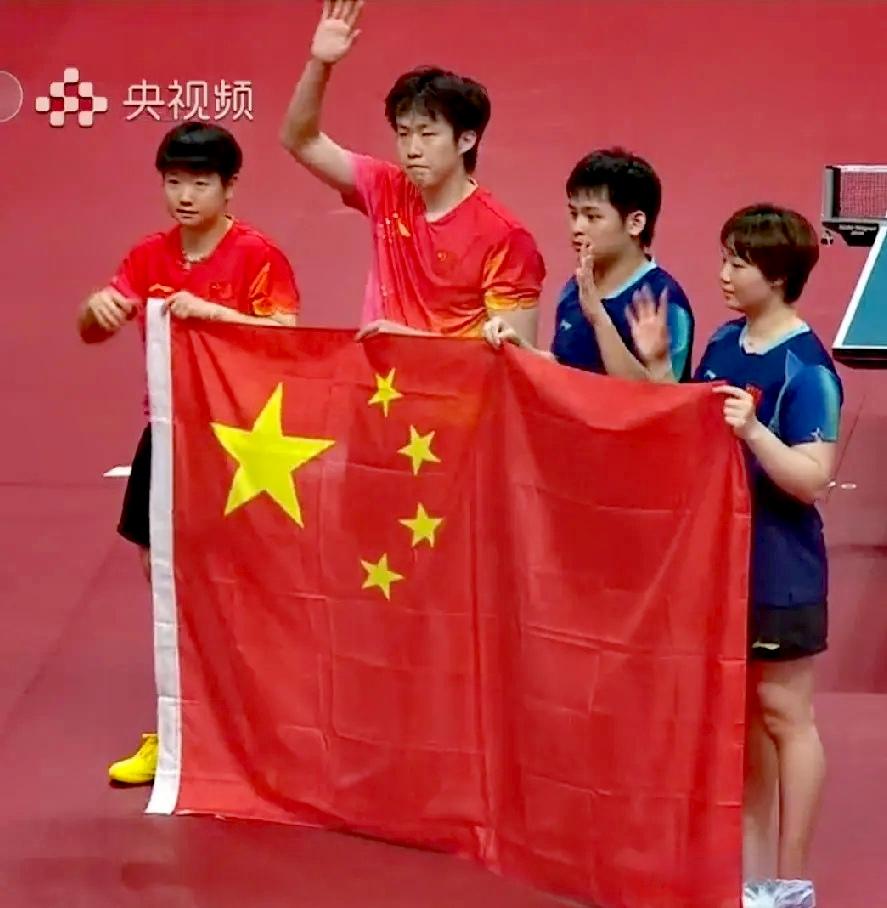 林诗栋混双夺冠，一天四赛全胜。林诗栋亚运会最大赢家，先是拿下松岛辉空，又和蒯
