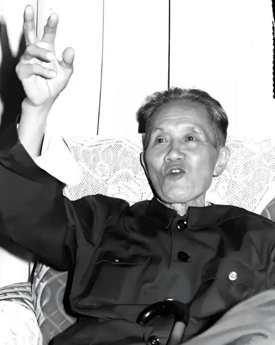 1935年娄山关，一名身中六弹的营长被留贵州，十五年后一封信寄到军区：我没死！