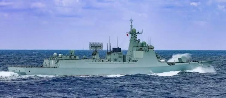 中国海军的惊喜永远在后面！052D、055批量下水的同时，更重磅的“大杀器”已经