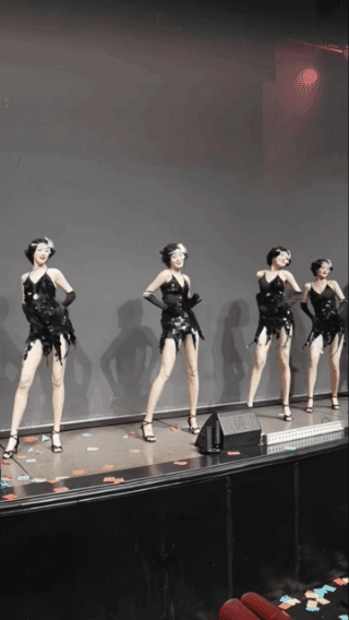 腿也太长了，她们怎么长的？是基因好，还是后天锻炼的？大概率是先天遗传的，