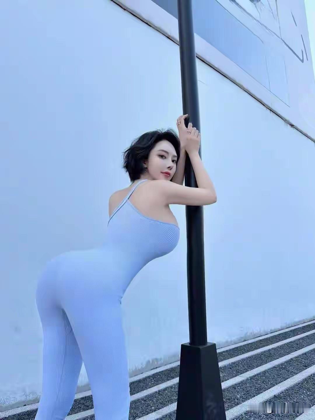 你喜欢哪一种气质的美人?气质美人永远不会缺乏激情！