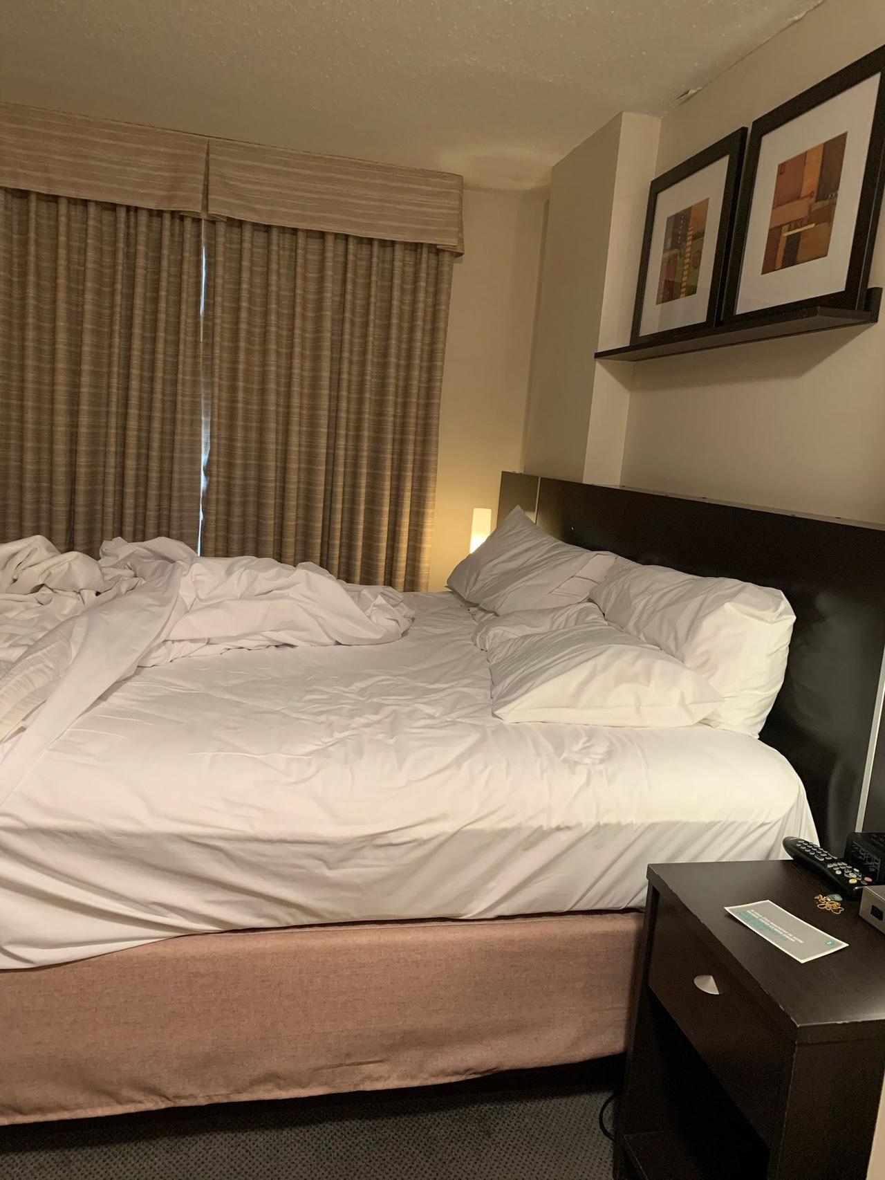 惊爆全网！非夫妻同住酒店遇查房别慌，民警亲授“保命”三招，合法合规谁也动不了你！