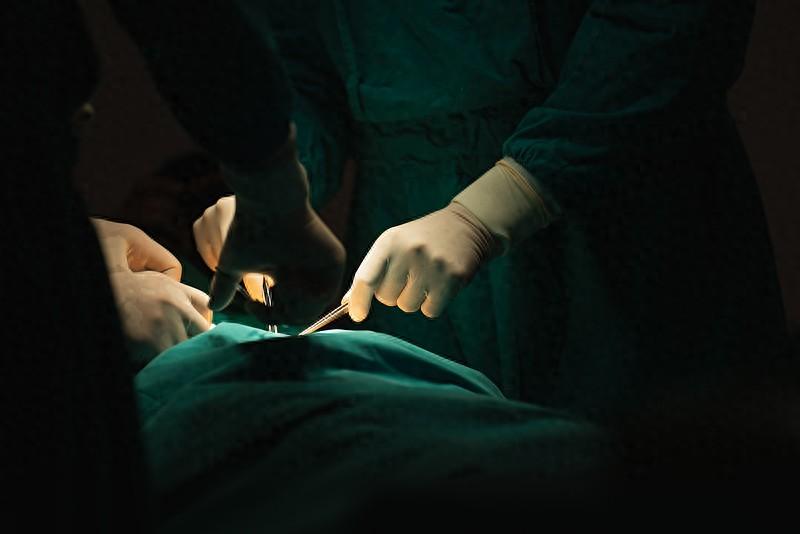 无知者无畏！浙江杭州，一男子十年前发现隐私部位的中段有一些“小凸起”，到医院检查